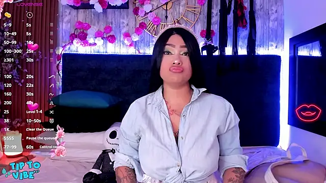 Neko Misaki online show from October 2025 12:02:02 PM