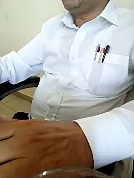 Hot-man39 online show from September 2025 05:51:02 AM