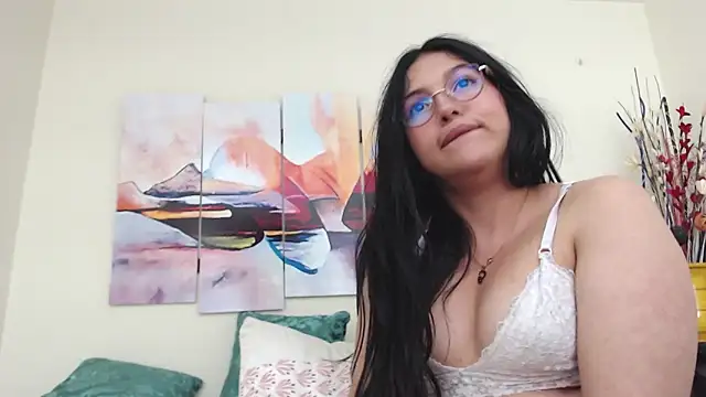 KatrinaRolan online show from March 2025 11:27:01 PM