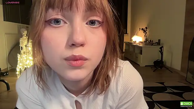 electric babe online show from December 2025 02:24:02 PM