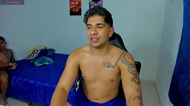 valentino santoss online show from October 2025 05:21:02 AM