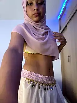 JannaNader12 online show from January 2026 12:36:01 AM