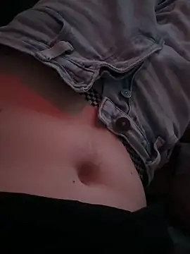 boyy18-0 online show from March 2026 08:01:02 PM