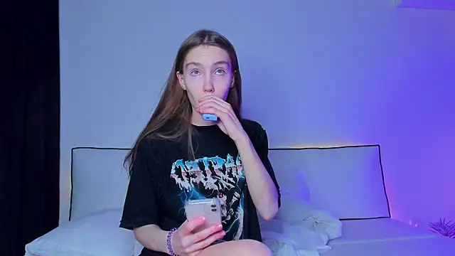 haileyishere online show from March 2025 07:06:02 PM