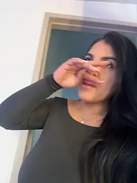 PaulinaDuarte online show from November 2025 11:43:02 AM