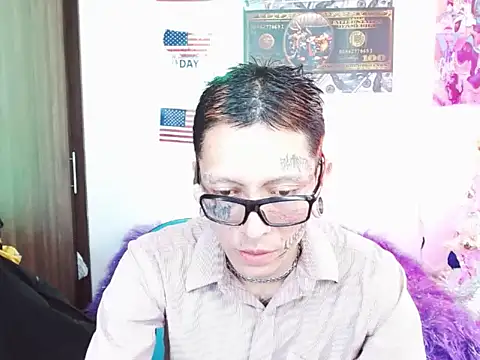 Snapshot of deivid_estrada chatting on December 2024 06:30:02 PM deivid estrada online show from December 2024 06:30:02 PM