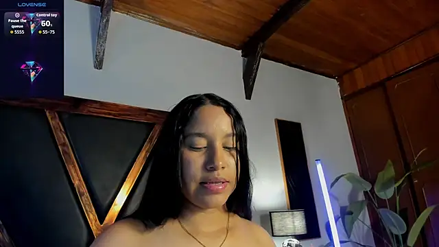 EmiliWilliams online show from May 2026 11:56:01 PM