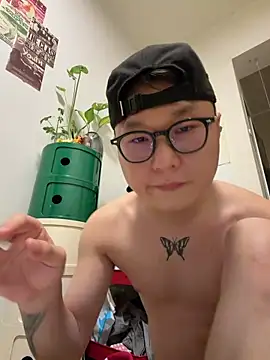 Eric246 online show from June 2026 06:47:01 PM