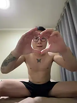 Eric246 online show from August 2026 04:39:02 PM
