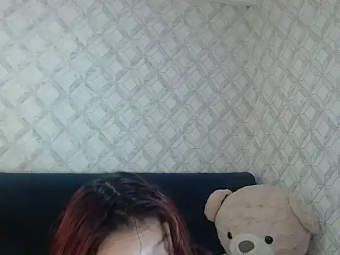 Emma-Wilson online show from October 2025 04:26:01 AM