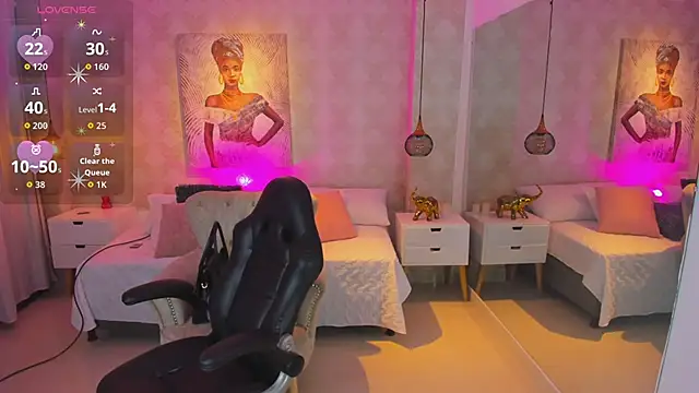 Shantall   online show from December 2025 11:08:02 AM