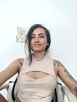 Snapshot of paula_brunette chatting on December 2024 05:59:02 AM paula brunette online show from December 2024 05:59:02 AM