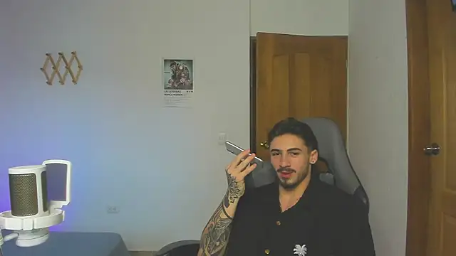 David Brown18 online show from January 2025 10:55:01 PM