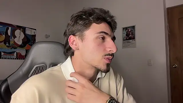 David Brown18 online show from November 2025 02:44:02 AM