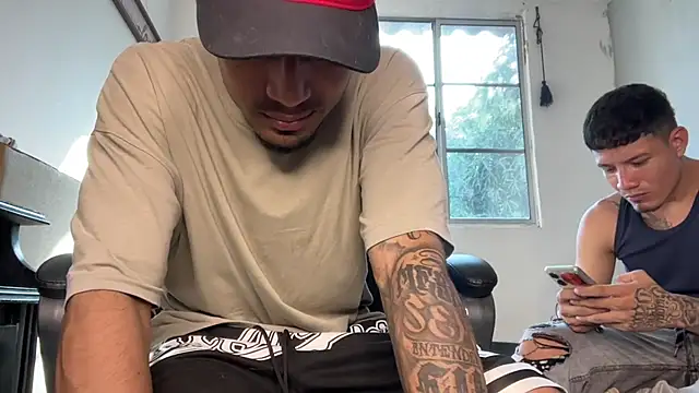 dominic brandd23 online show from January 2026 07:59:01 PM