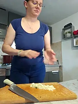 KristenVega online show from October 2025 08:49:01 AM