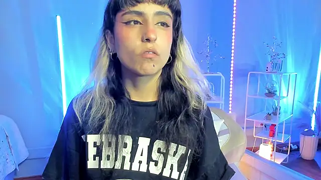 MaveParks  online show from October 2025 11:33:02 AM