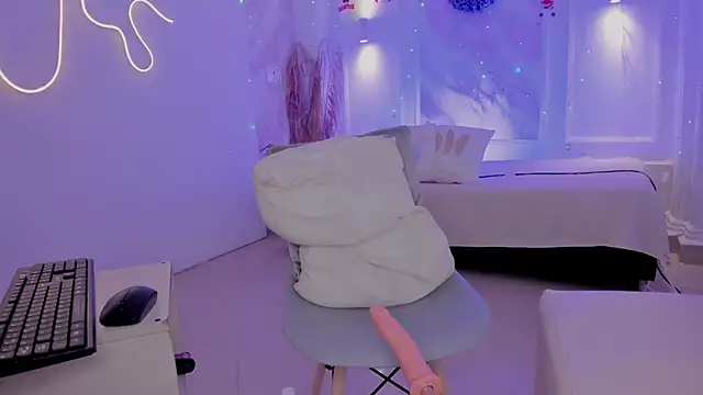 NastassjaCandy online show from December 2024 10:18:01 PM