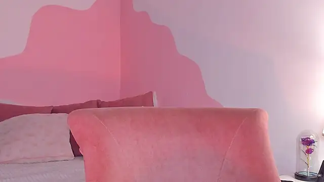 DaraBeckett online show from December 2025 12:40:02 AM