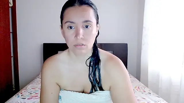 emely sexx20 online show from October 2025 01:42:02 PM