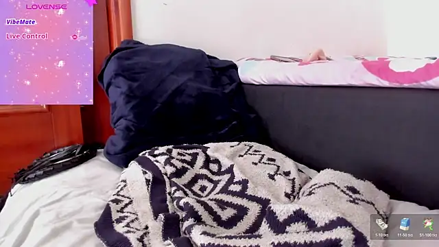 Snapshot of Alicie_Baylor chatting on March 2026 07:21:02 PM Alicie Baylor online show from March 2026 07:21:02 PM