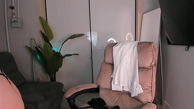 helen ramsay online show from November 2025 03:05:01 PM