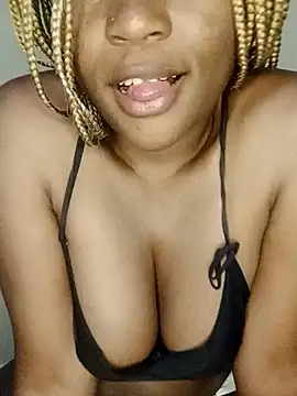 Mayah19 online show from February 2025 01:42:01 PM