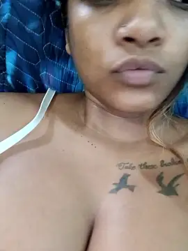 Indianqueen03 online show from January 2026 01:25:02 PM