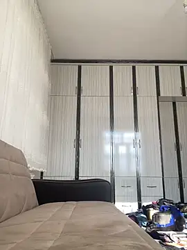 Snapshot of MuscleBoyy777 chatting on December 2024 11:07:01 AM MuscleBoyy777 online show from December 2024 11:07:01 AM