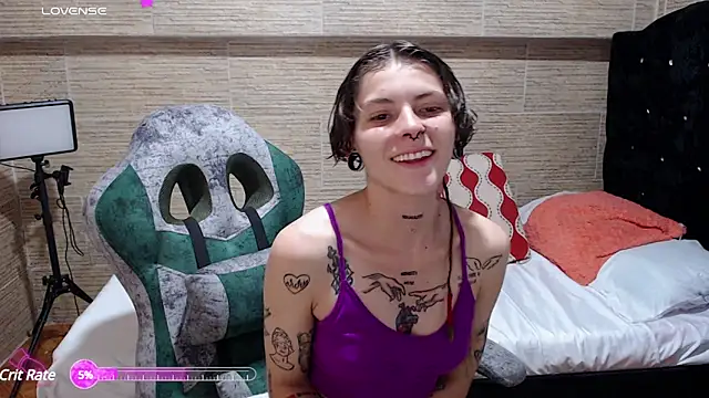 pretty cristal69 online show from February 2025 10:13:01 PM