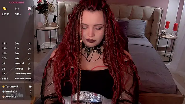 Miss Maya Mils online show from February 2026 06:22:01 AM