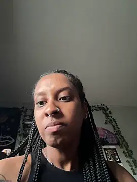 Your Paris online show from March 2025 12:27:02 AM