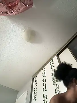 Your Paris online show from March 2025 07:59:02 PM