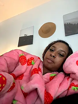 Your Paris online show from October 2025 07:13:01 PM