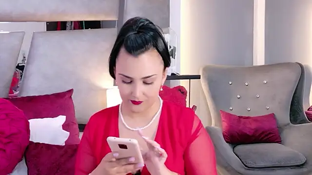 Snapshot of Evangeline_Taylorr chatting on May 2026 08:17:01 PM Evangeline Taylorr online show from May 2026 08:17:01 PM