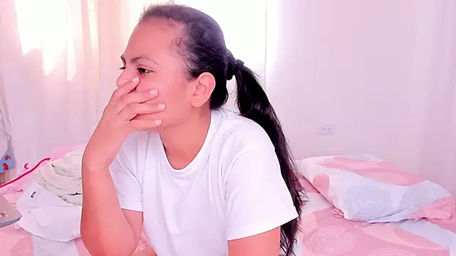 Snapshot of california_0 chatting on February 2025 05:47:02 PM california 0 online show from February 2025 05:47:02 PM