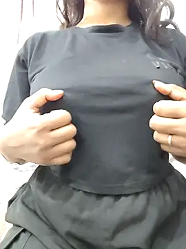 MohiniHott online show from October 2025 06:25:01 AM