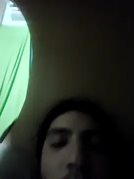 Snapshot of kleineid77 chatting on September 2025 06:40:02 PM kleineid77 online show from September 2025 06:40:02 PM