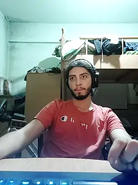 Snapshot of kleineid77 chatting on October 2025 08:10:01 PM kleineid77 online show from October 2025 08:10:01 PM