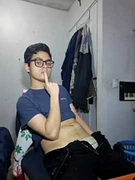 Snapshot of Josudaln2 chatting on November 2025 09:23:01 AM Josudaln2 online show from November 2025 09:23:01 AM