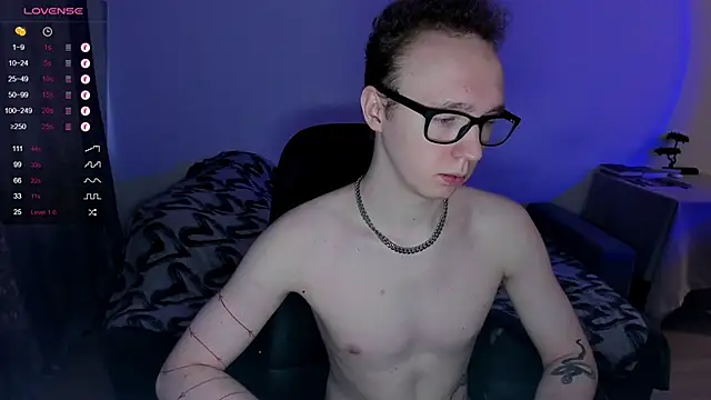 Alex silents online show from December 2024 11:10:02 AM