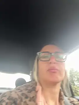 casalinga88 online show from November 2025 11:49:02 AM