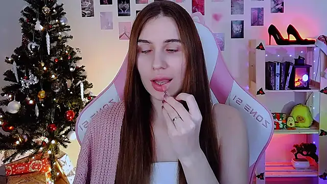 AliceCharmy online show from December 2024 12:38:01 PM