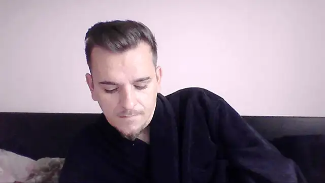 Huge cock22cm online show from October 2025 07:14:02 AM