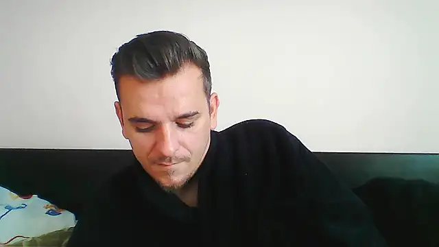 Huge cock22cm online show from October 2025 08:35:01 AM