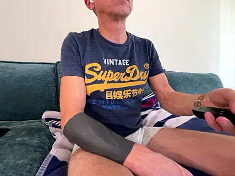 mouser21212 online show from January 2026 09:42:01 PM