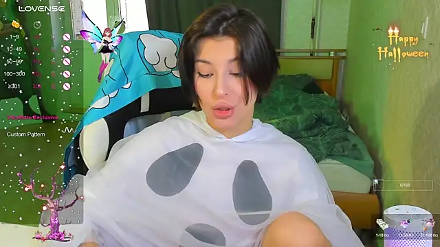 folinskayyya online show from October 2025 03:14:01 AM