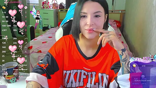 folinskayyya online show from February 2026 06:01:02 AM