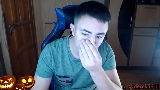 bigmark033 online show from October 2025 11:28:02 PM