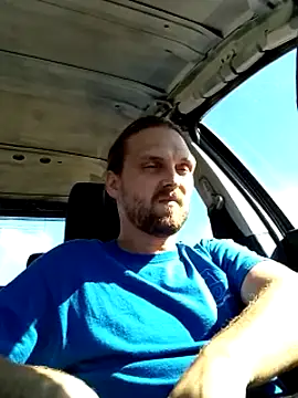 VitaminmanFL online show from October 2025 07:37:01 PM